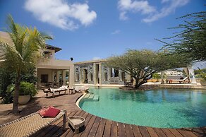 The Majlis Hotel