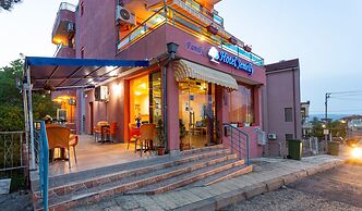 Family Hotel Jemelly
