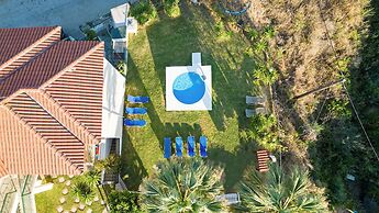Skioni Studios