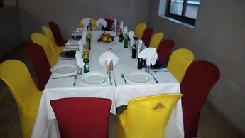 Unik Hotel Limited