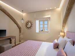 Avra Apartments Kolymbari Harbour