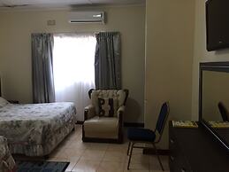 Roysam Lodge
