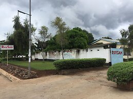 Roysam Lodge