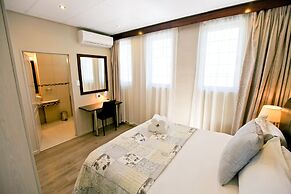 Hillside Executive Accommodation