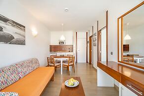 Apartamentos Cabau Altair