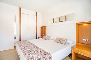 Apartamentos Cabau Altair