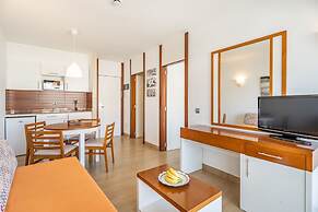Apartamentos Cabau Altair