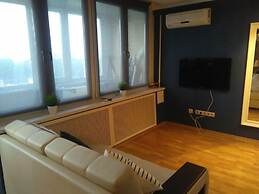 Lakshmi Dinamo Studio View