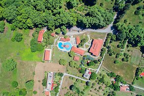 Sintrivanis Beach Resort