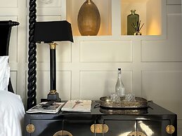 Manor House Lindley