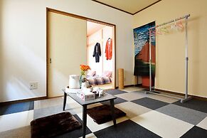 Raku House