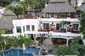 Mi Otra Casa - Adults Only