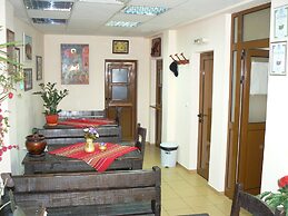 Hotel Varusha