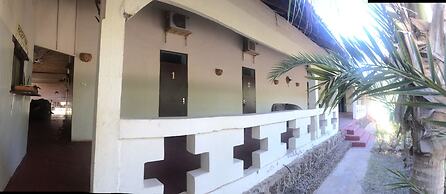 Africa Strike Lodge