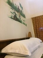 Africa Strike Lodge