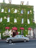 Hôtel Henri IV