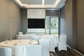 Aloft by Marriott Dubai Creek