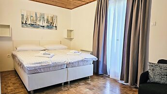 Rooms Koblar
