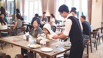 Azure Sapa Hotel