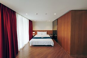 Hotel Sirius