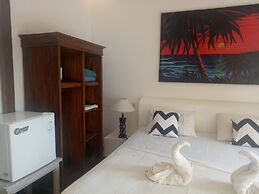 Palm Trees Villas