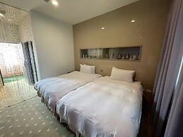 Zhida Craft Service Guest House