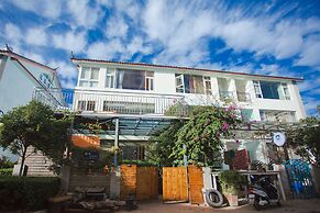 Lijiang X.ann Blossom inn