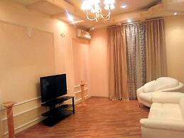 Lakshmi Apartment Great Classic