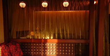 March Three Inn