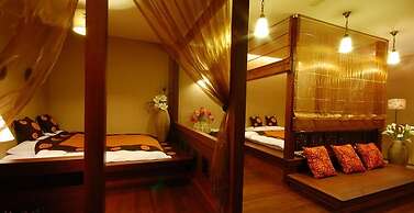 March Three Inn