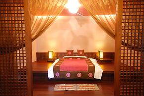 March Three Inn