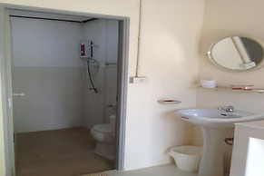Rung Arun Resort