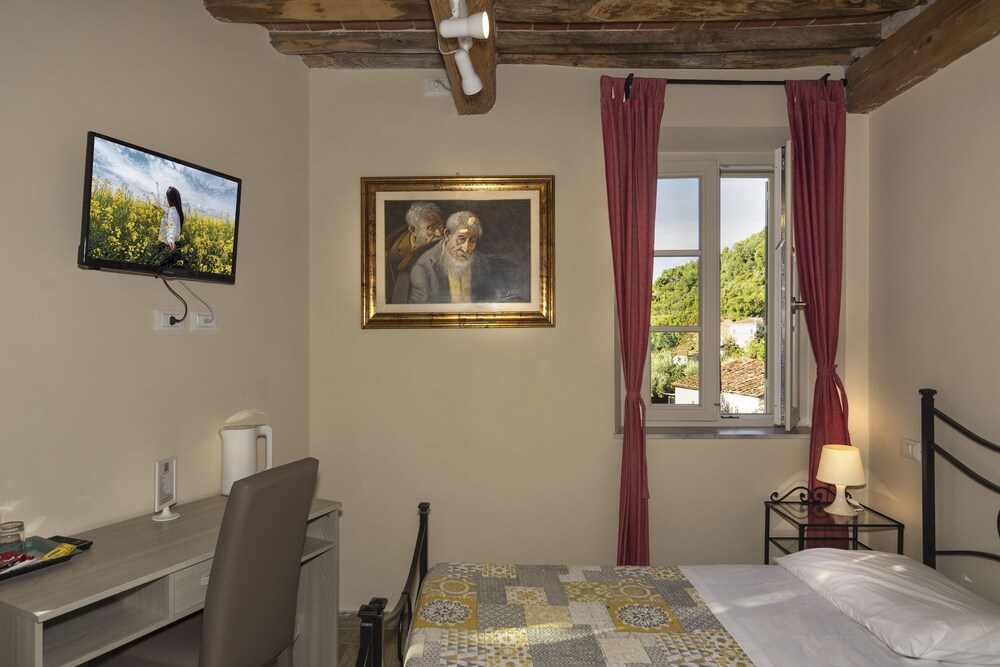 Art Gallery B&B