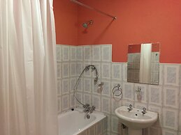 Divine Guest House