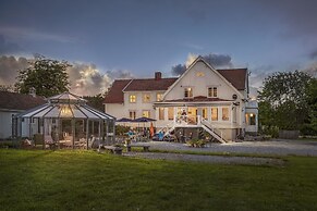 Villa Bro