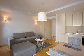 Spaska Apartments