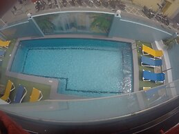 Hotel Golden Sand