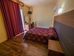Hotel Golden Sand