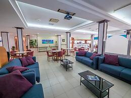 Hotel Golden Sand
