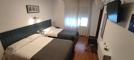 Hostal Cruce