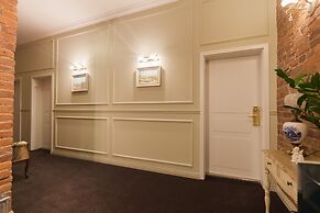 Galunov Hotel
