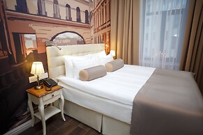 Galunov Hotel