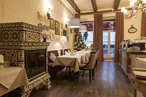Galunov Hotel