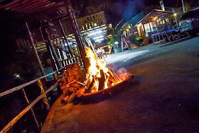 Paso Del Alaska Resort