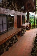 Paso Del Alaska Resort