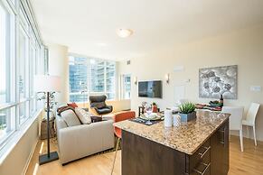 QuickStay - Premium 2bdrm Downtown Condo