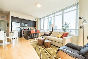 QuickStay - Premium 2bdrm Downtown Condo