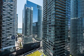 QuickStay - Premium 2bdrm Downtown Condo