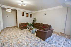 Mapi Guest House - Hostel
