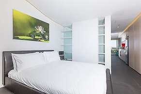 Accommodate Canberra - Nishi